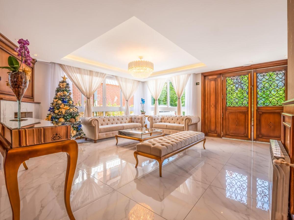 Casa D'oro Hotel