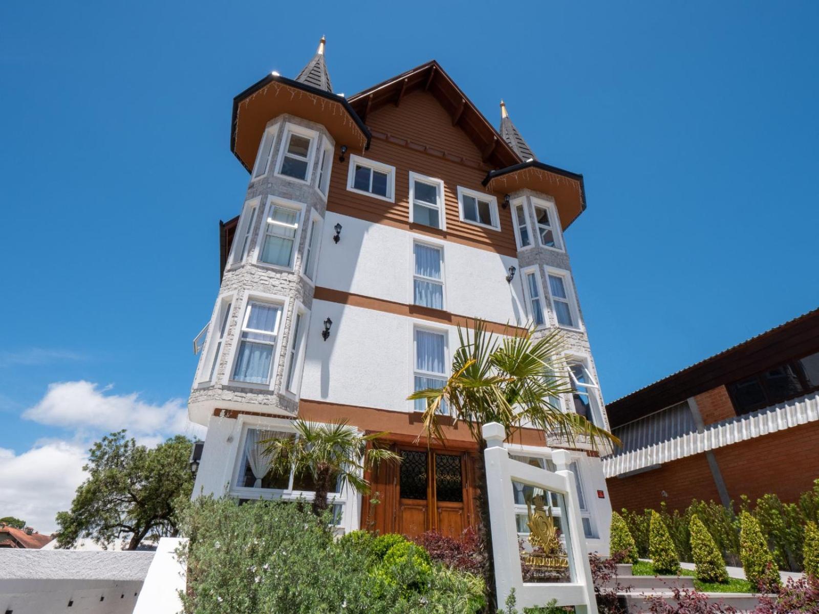 Hotel Casa D'oro 3*